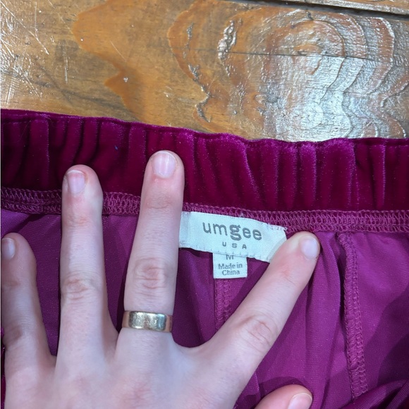 (711)+PINK VELVET PANTS+ - Picture 4 of 8